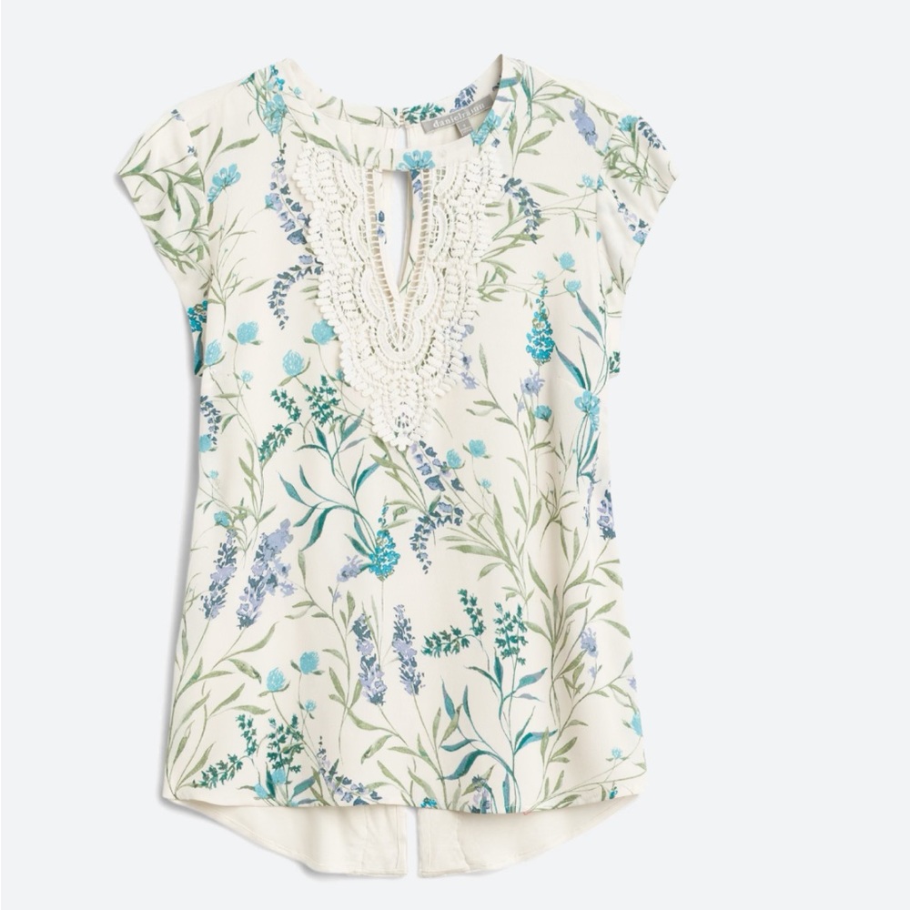 Daniel Rainn XXL floral ladies cap sleeved blouse